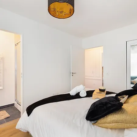De Luxe A 10 Min De Paris - Sauna, Cinema 巴纽