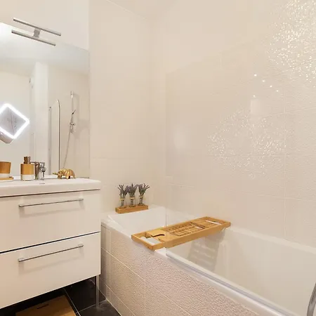 De Luxe à 10 Min De Paris - Sauna, Cinéma